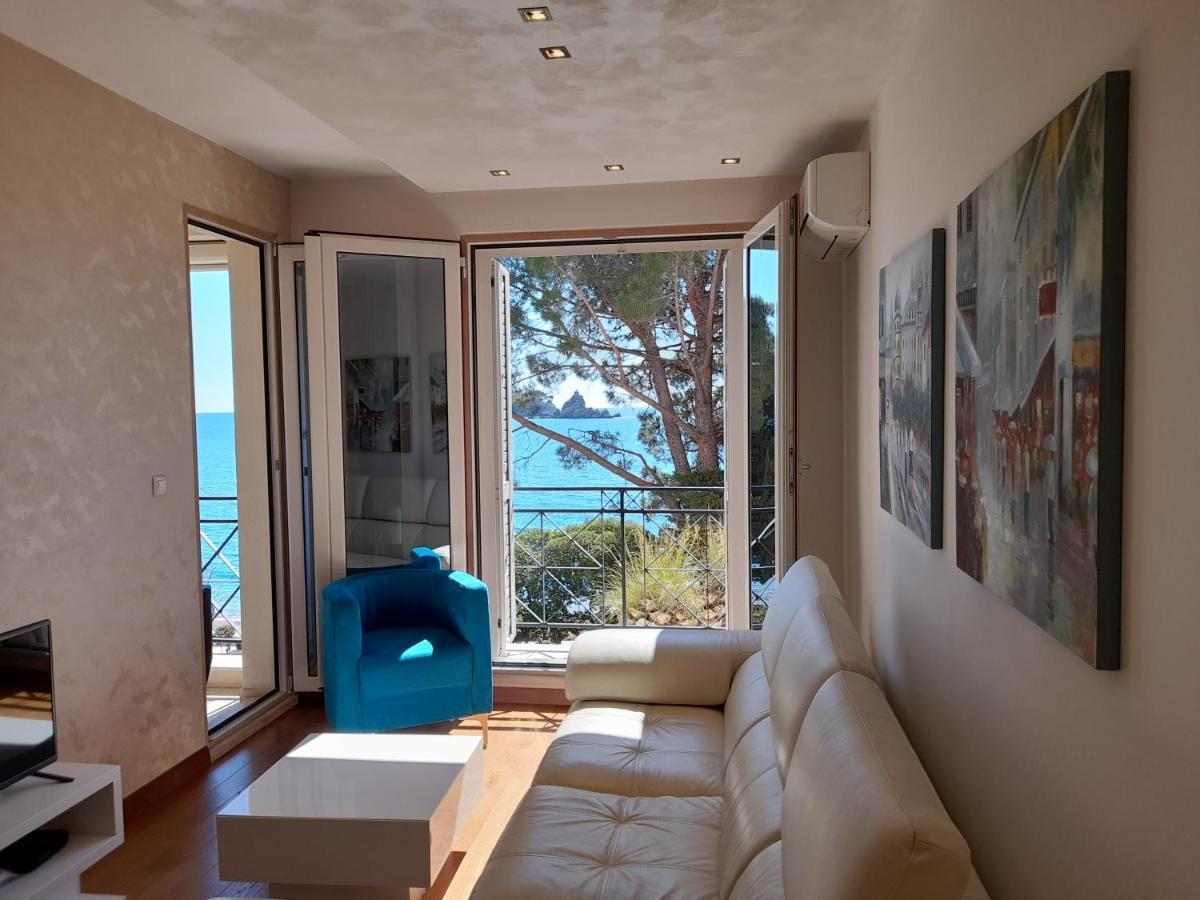 Luxbeachfront Petrovac Buitenkant foto
