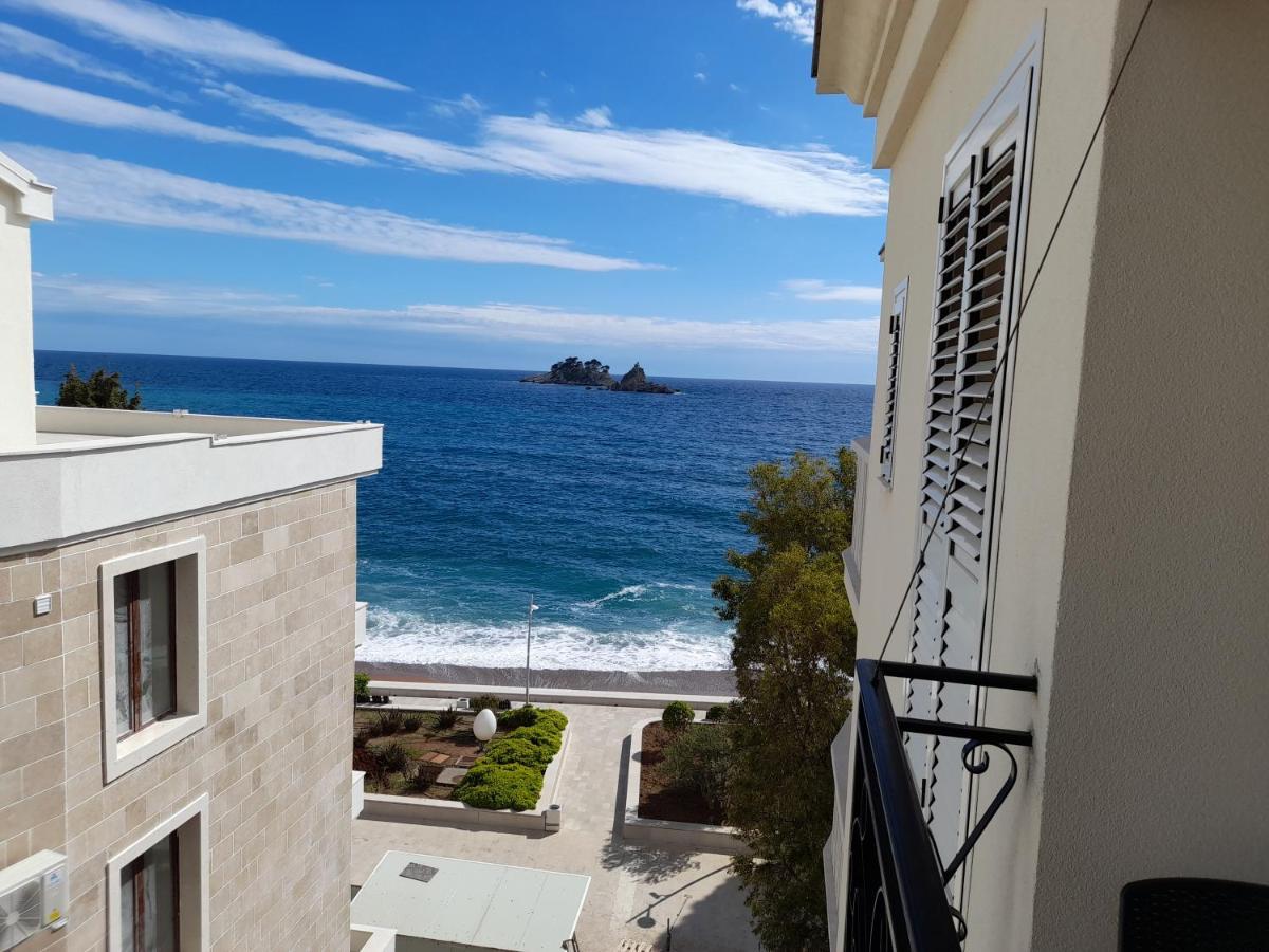 Luxbeachfront Petrovac Buitenkant foto