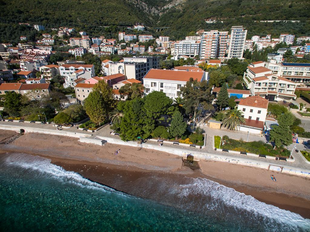 Luxbeachfront Petrovac Buitenkant foto