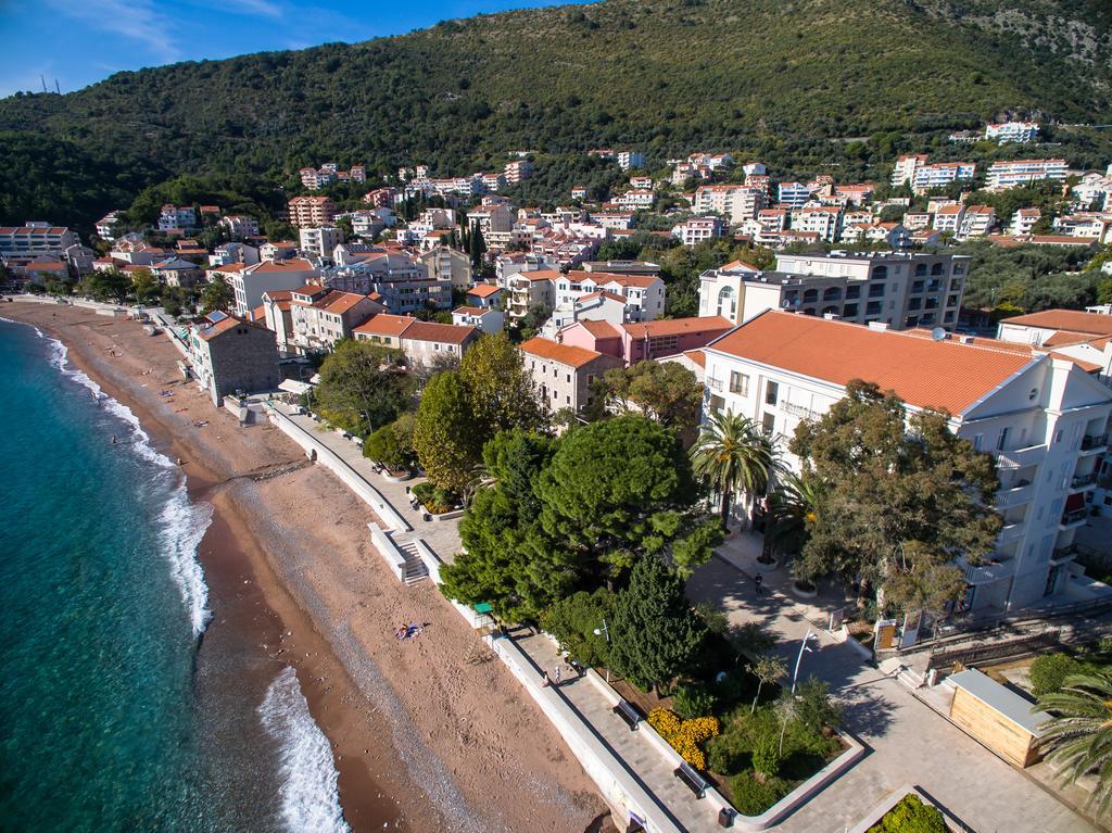 Luxbeachfront Petrovac Buitenkant foto